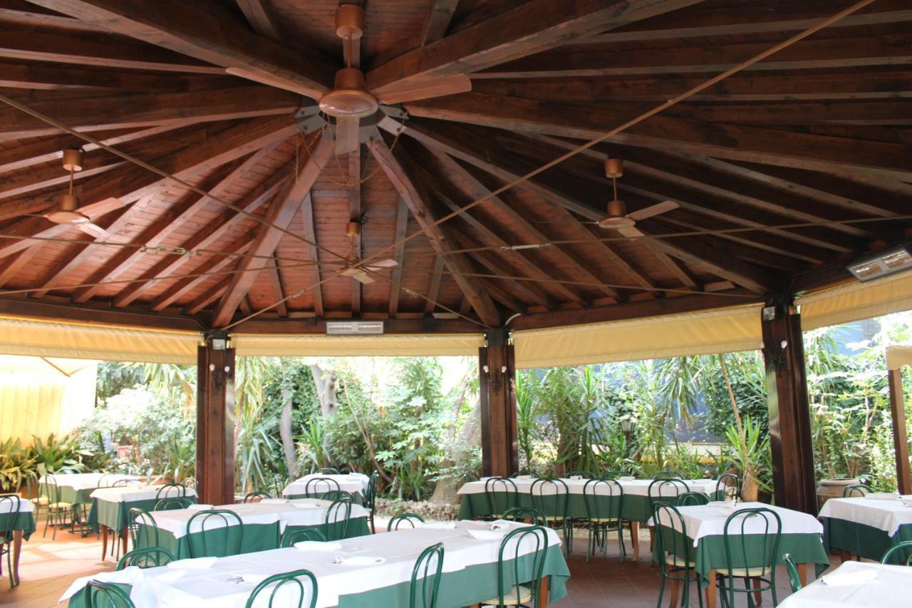 Hotel La Locanda Del Borgo Rom Exterior foto