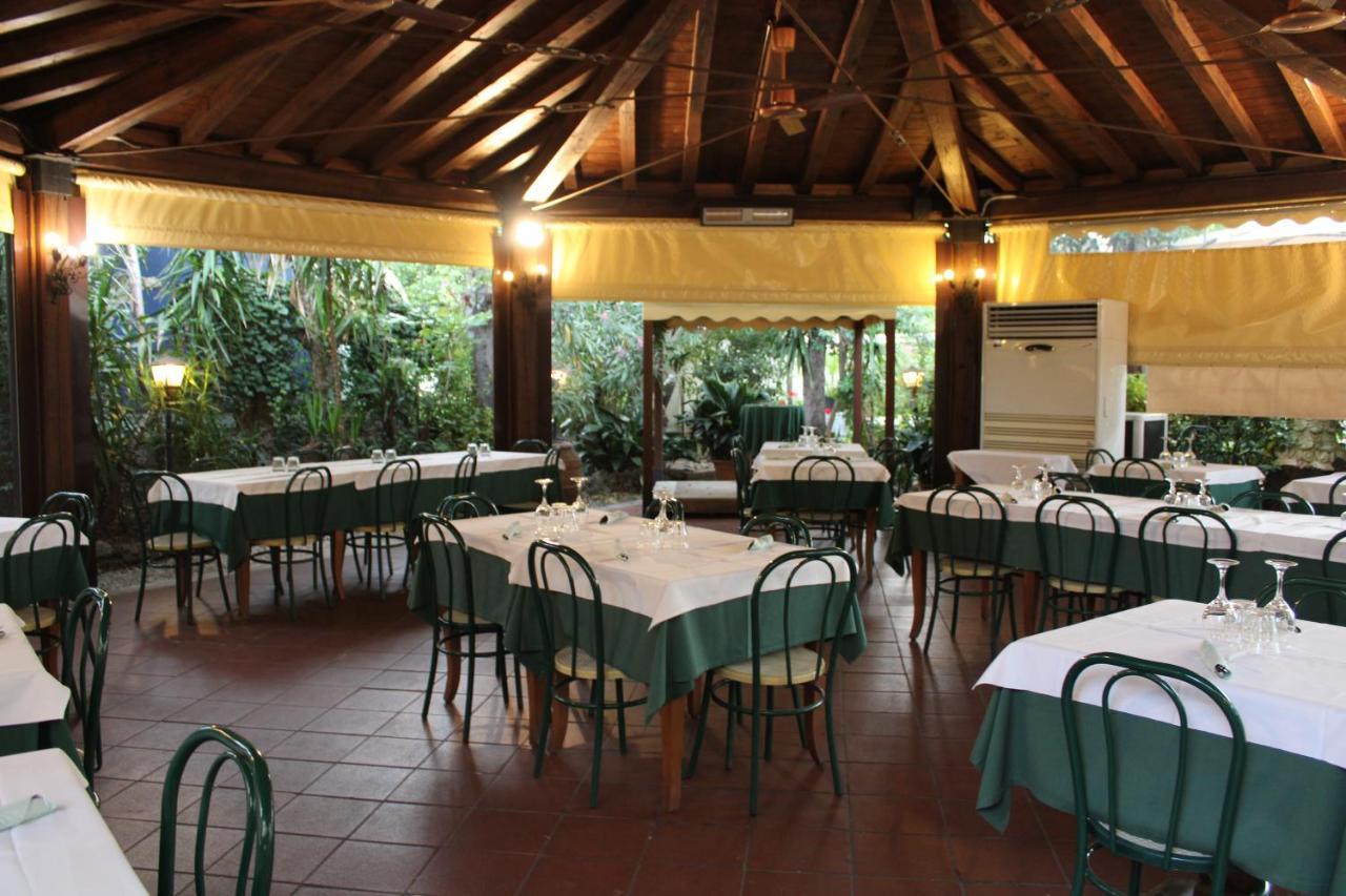 Hotel La Locanda Del Borgo Rom Exterior foto